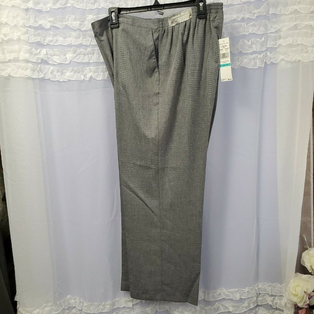 Alfred Dunner NWT 16 Gray Classic Fit Comfort Wais